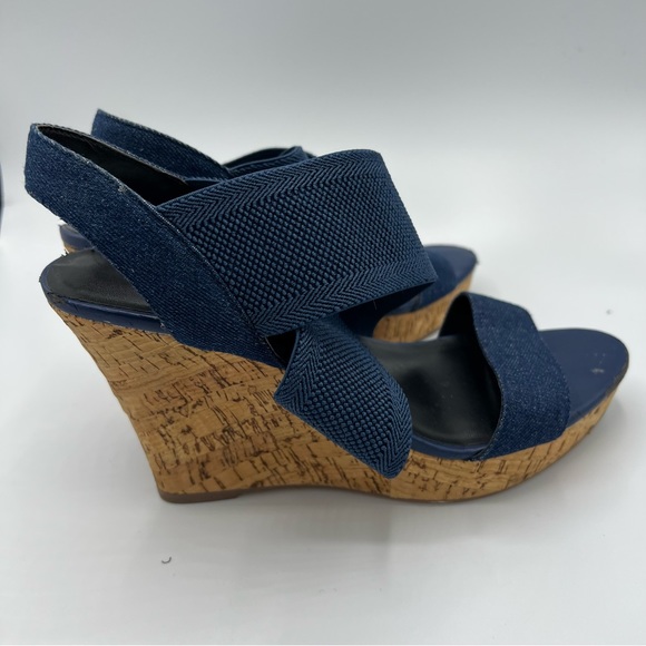 Charles David Women Blue Wedge Sandal US 8.5 - Picture 11 of 14
